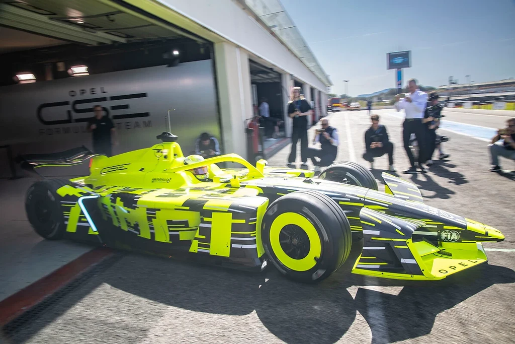 World Tour: Formula E Calendar with Races in Successful Opel Markets